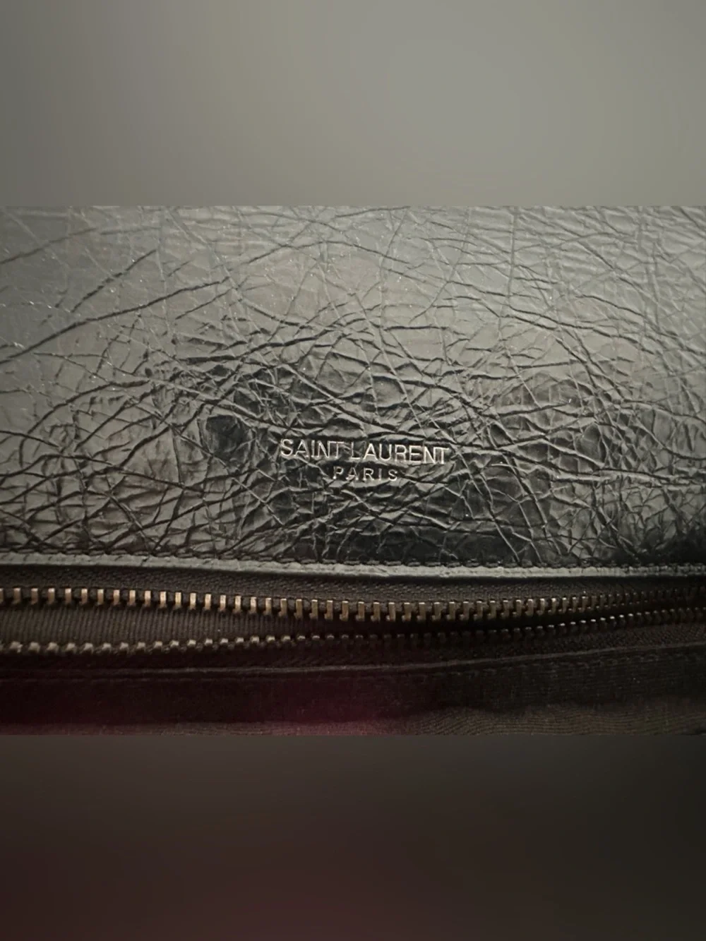 Saint Laurent Niki Medium Shoulder Black CrinkleChain-Shoulder Bag with YSL Logo - Picture 5 of 12